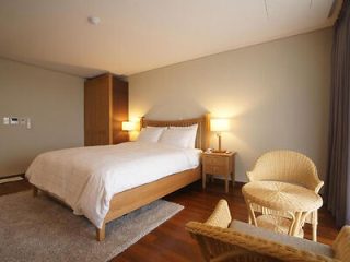 5 2 Ille Inn Hotel Jeju with free parking